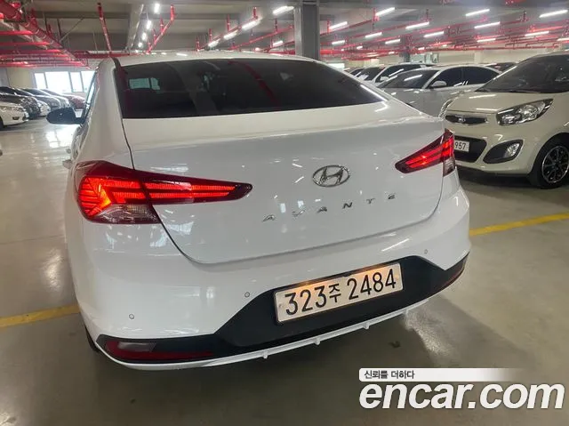 Hyundai Avante 2019 thumb 11