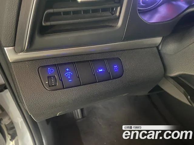 Hyundai Avante 2019 thumb 8