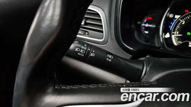 Renault QM6 2019 thumb 9