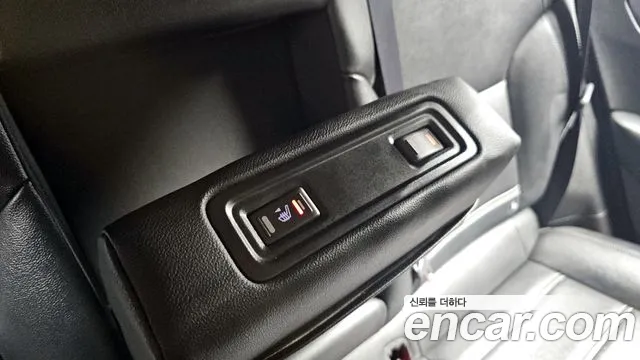 Renault QM6 2019 thumb 10