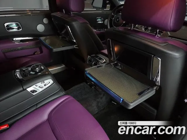 Rolls-Royce Ghost 2020 thumb 4