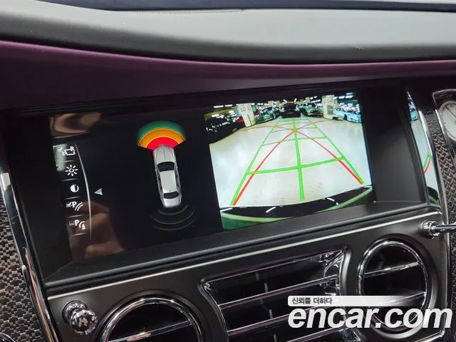 Rolls-Royce Ghost 2020 thumb 6