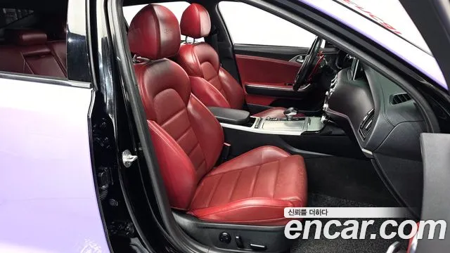 Kia Stinger 2019 thumb 8
