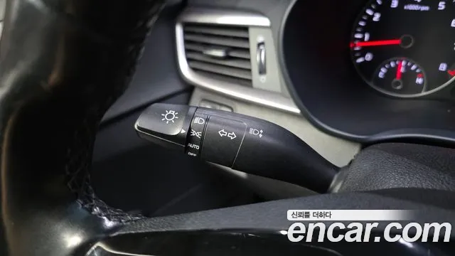 Kia K5 2019 thumb 2