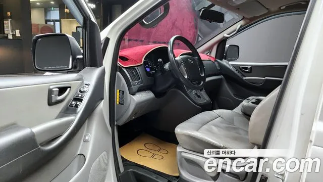 Hyundai Starex 2019 thumb 3