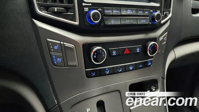 Hyundai Starex 2019 thumb 9