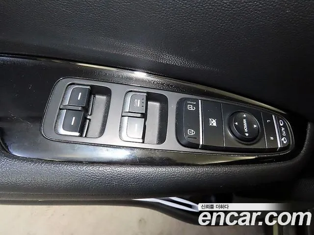 Kia Hybrid 2019 thumb 10