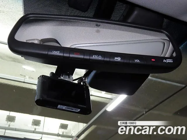 Kia Hybrid 2019 thumb 11
