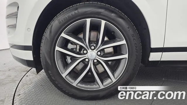 Land Rover Range Rover 2025 thumb 7