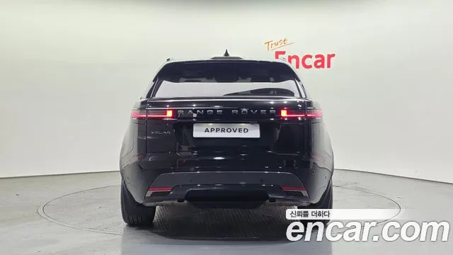 Land Rover Range Rover Velar 2025 thumb 3