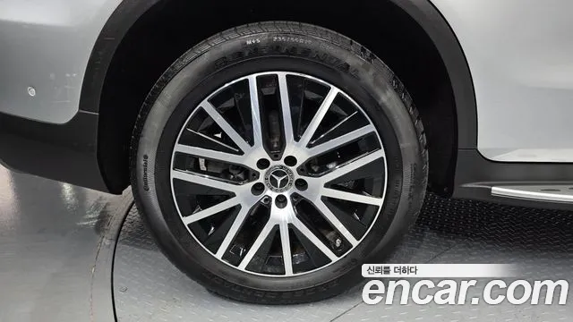 Mercedes-Benz GLC 2020 thumb 8