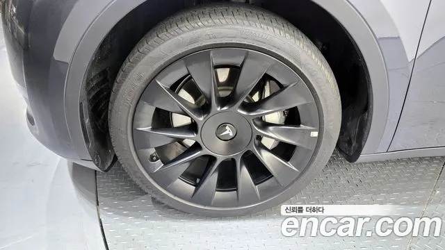 Tesla Model 2024 thumb 9