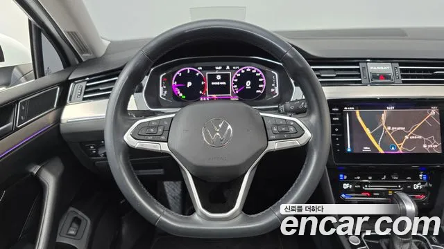 Volkswagen Passat 2022 thumb 12