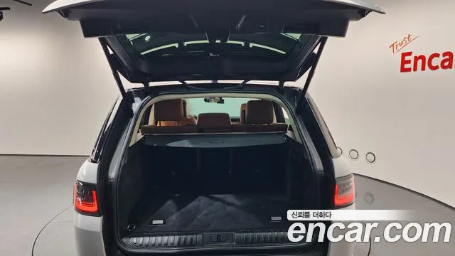Land Rover Range Rover 2019 thumb 10