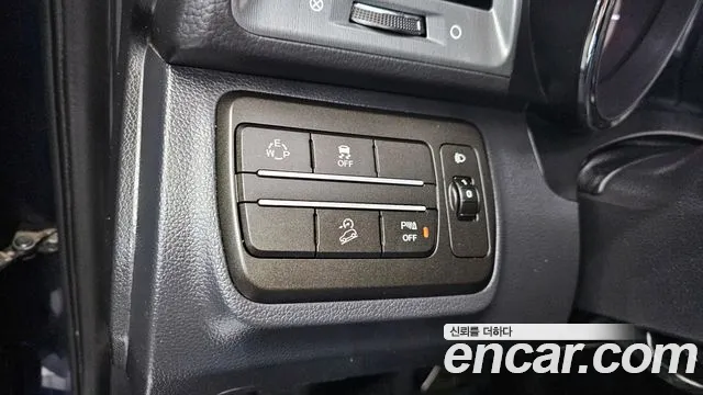 KGM Tivoli 2019 thumb 11