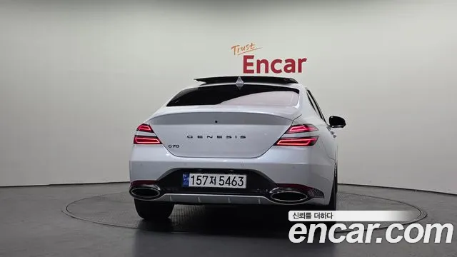 Genesis G70 2023 thumb 12