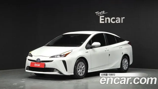 Toyota Prius 2021 thumb 6