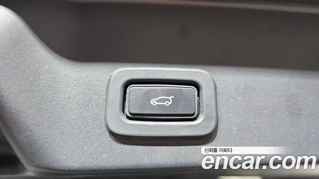 Land Rover Range Rover 2022 thumb 10