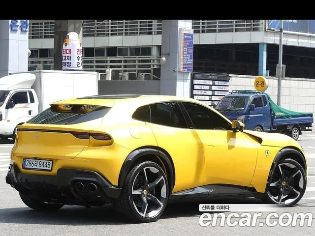 Ferrari Purosangue 2025 thumb 9