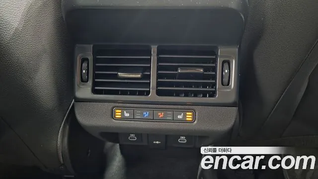 Land Rover Range Rover 2025 thumb 3