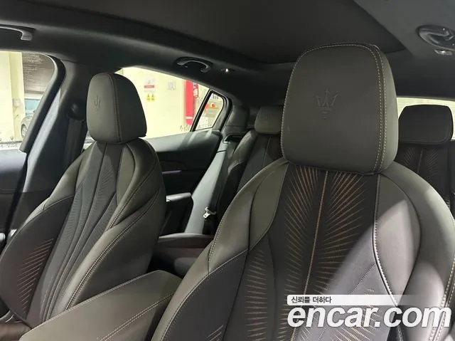 Maserati Grecale 2025 thumb 2