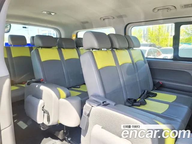 Hyundai Starex 2021 thumb 10
