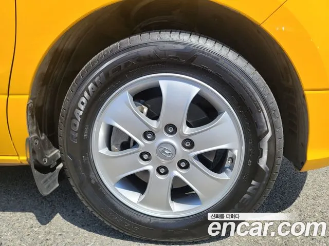 Hyundai Starex 2021 thumb 7