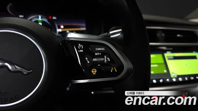 Jaguar I-PACE 2019 thumb 3