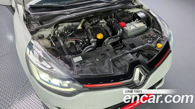 Renault Clio 2019 thumb 9
