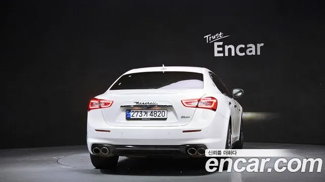 Maserati Ghibli 2020 thumb 8