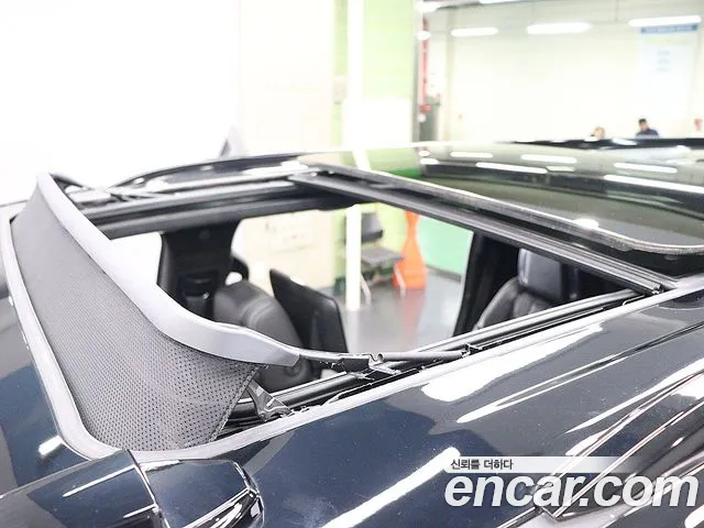 Cadillac Ray 2025 thumb 12