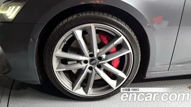 Audi S6 2021 thumb 9