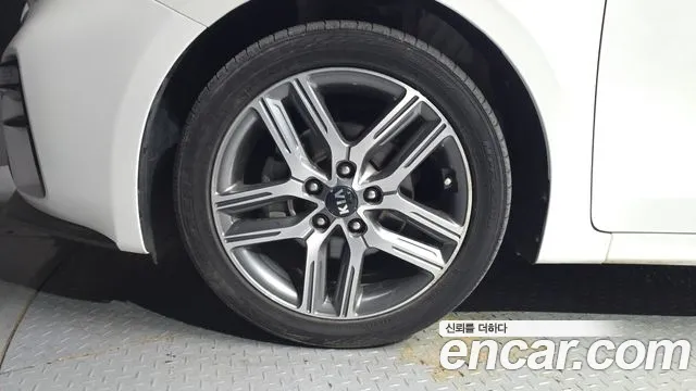 Kia K3 2019 thumb 8