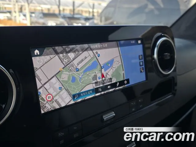 Mercedes-Benz Sprinter 2022 thumb 3