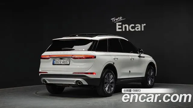 Lincoln Corsair 2022 thumb 10