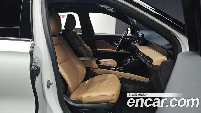 Lincoln Corsair 2022 thumb 4