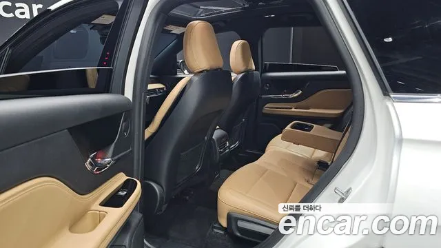 Lincoln Corsair 2022 thumb 7