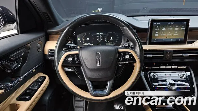 Lincoln Corsair 2022 thumb 12