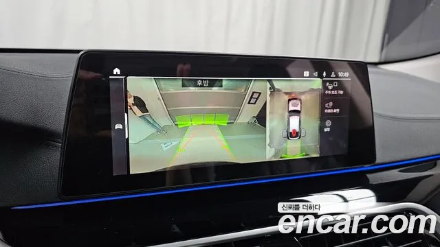 BMW 6 серии Gran Turismo 2019 thumb 9