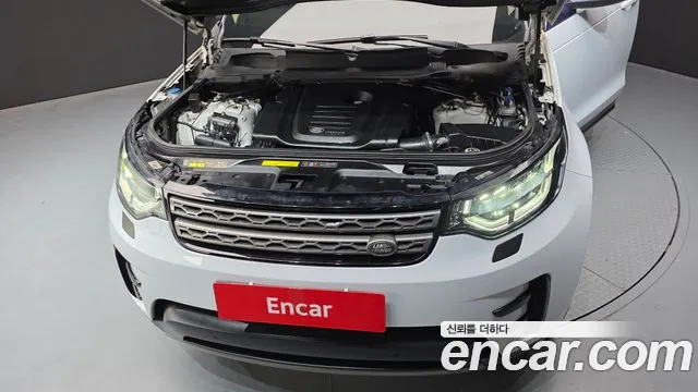 Land Rover Discovery 2019 thumb 8