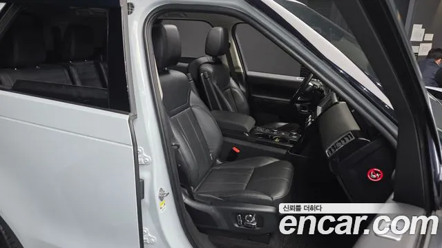 Land Rover Discovery 2019 thumb 6