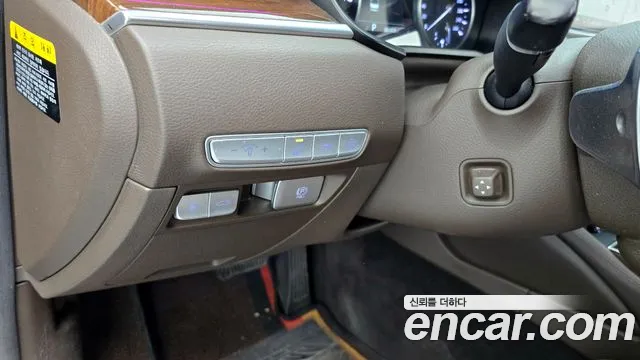 Kia K9 2019 thumb 4