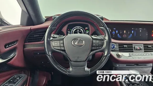 Lexus LS 500h 2019 thumb 2