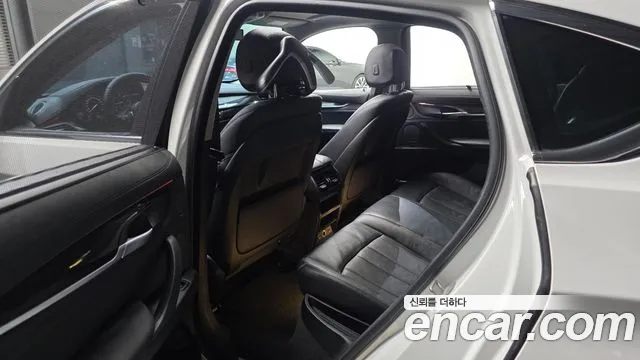 BMW X6 2014 thumb 9