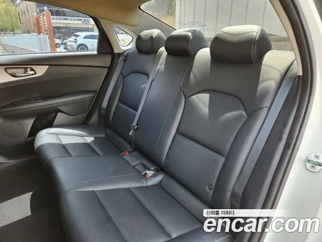 Kia K3 2019 thumb 3