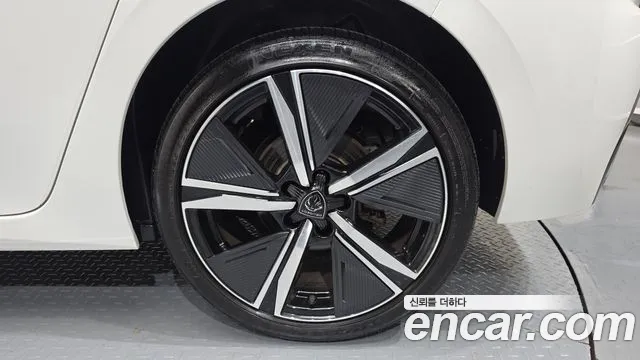 Peugeot 308 2022 thumb 5