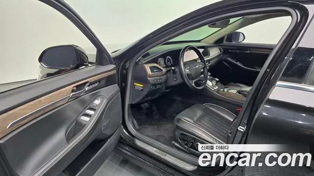 Genesis G90 2019 thumb 12