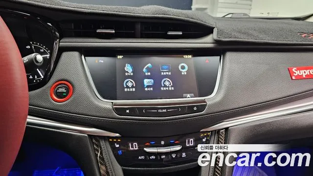 Cadillac XT5 2019 thumb 5