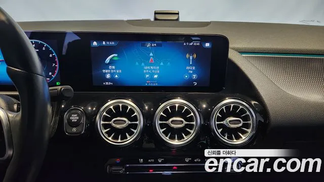 Mercedes-Benz A-Класс 2021 thumb 2