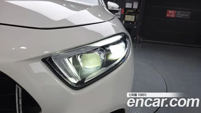 Mercedes-Benz CLS 2019 thumb 3
